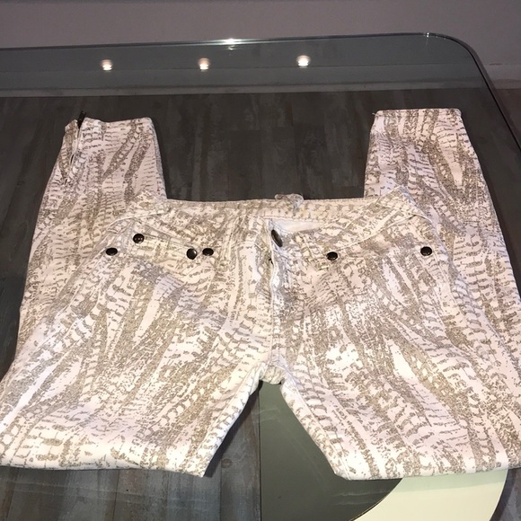 Free People Jeans w/ zipper ankles Size 24 - Picture 2 of 5